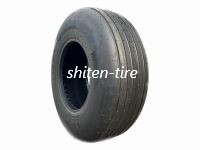 トラクター用タイヤ　31x13.5-15/8